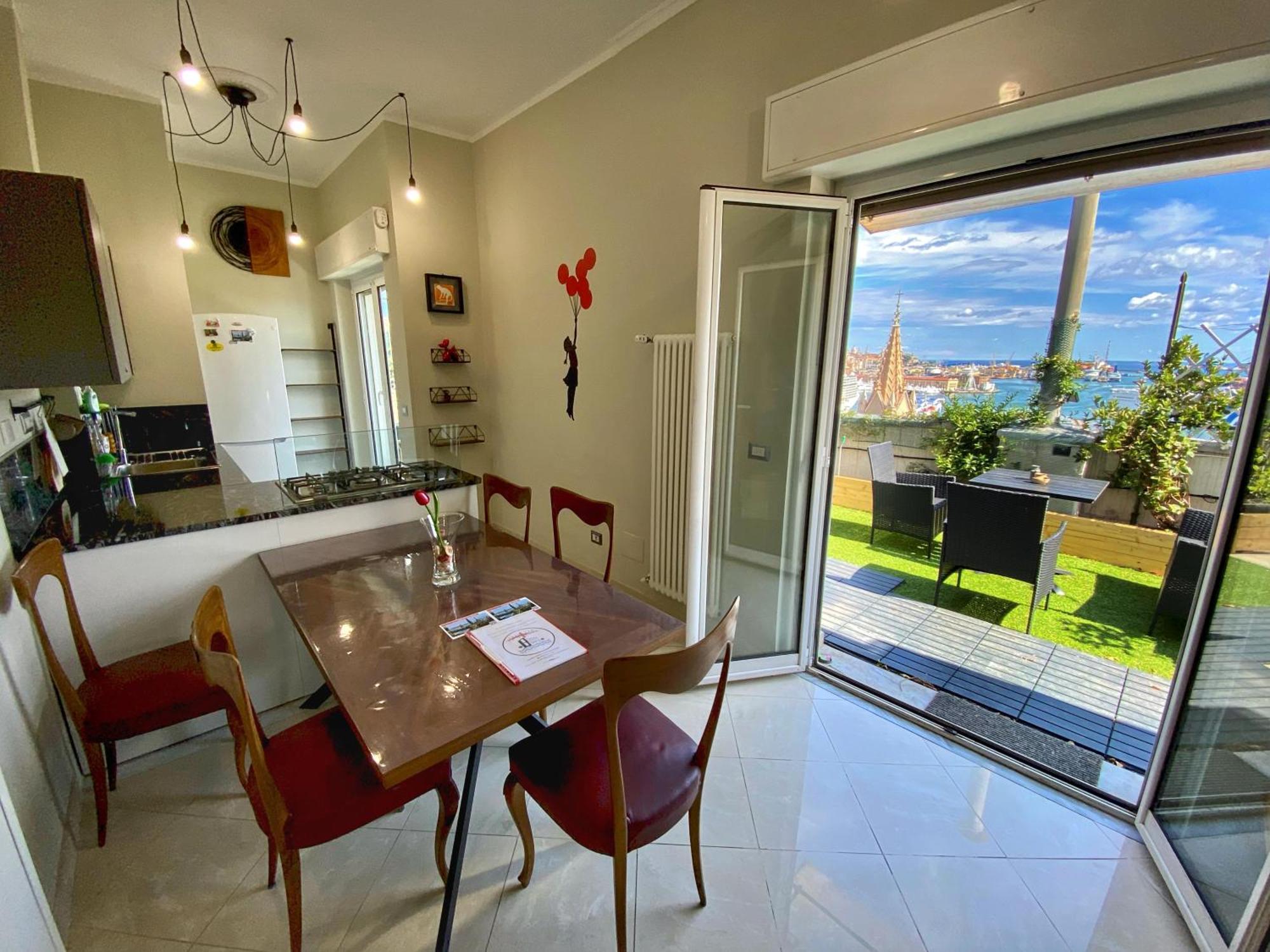 Terrazza Su - Attico Panoramico Vicino Acquario E Centro Citta Apartment *