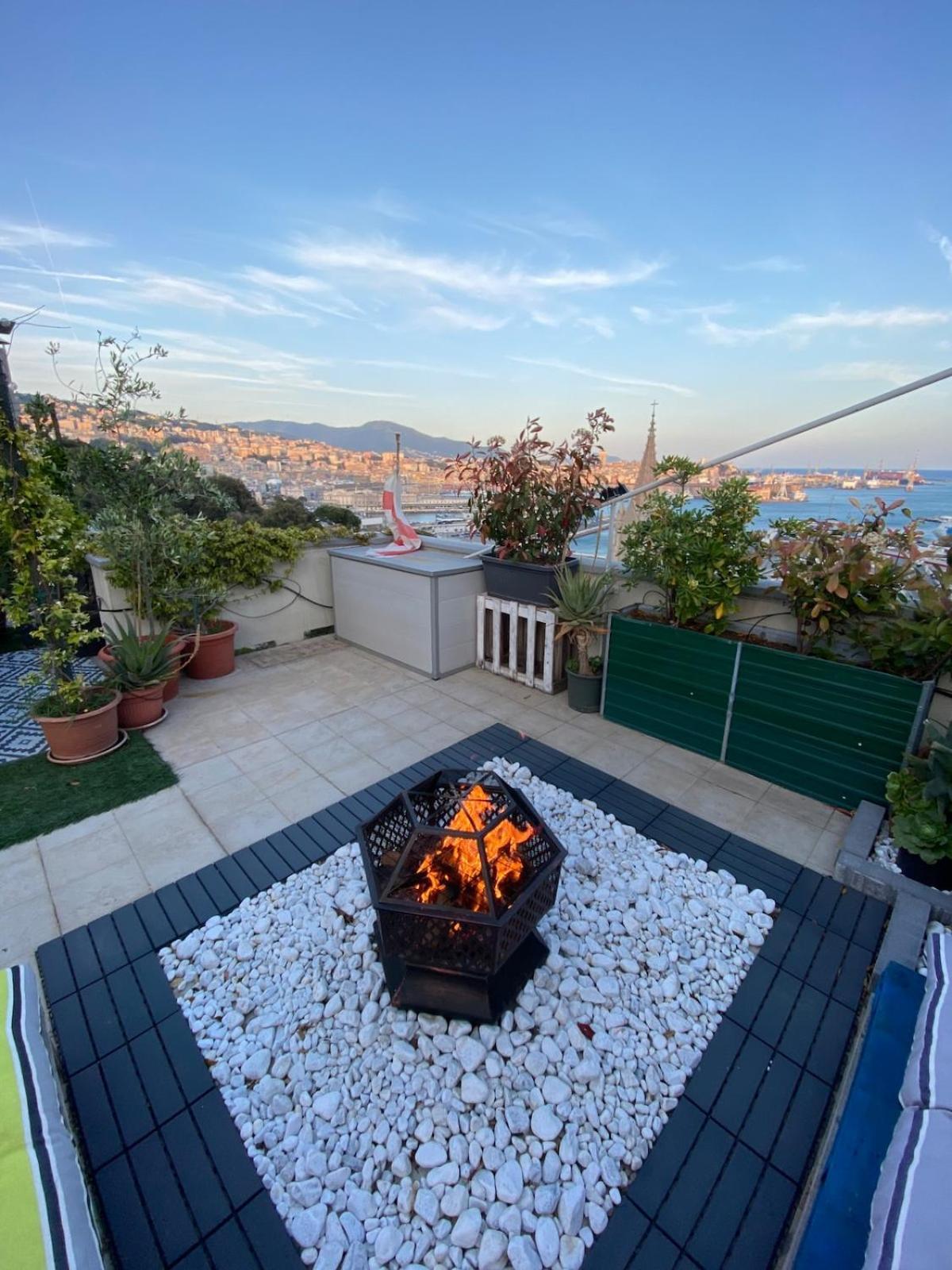 Apartment Terrazza Su - Attico Panoramico Vicino Acquario E Centro Citta